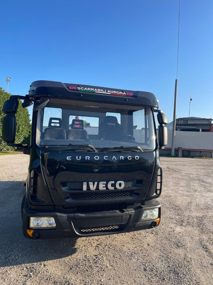 Hook lift truck IVECO EUROCARGO 75E18 CON SCARRABILE NUOVO: picture 9 Hook lift truck IVECO EUROCARGO 75E18 CON SCARRABILE NUOVO: picture 9