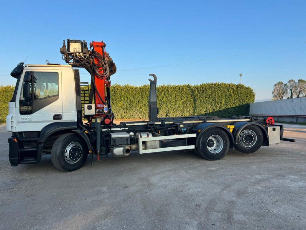 IVECO STRALIS 260E45 SCARRABILE - Hook lift truck, Crane truck: picture 4 IVECO STRALIS 260E45 SCARRABILE - Hook lift truck, Crane truck: picture 4