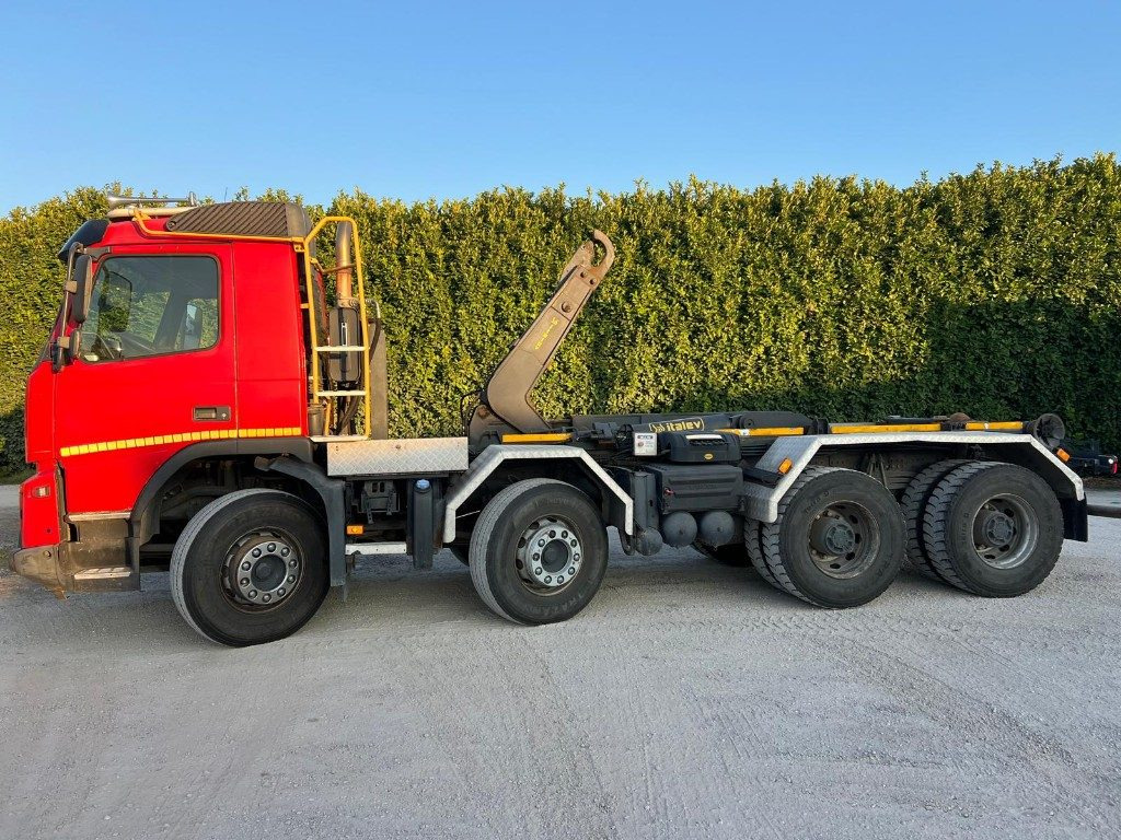 VOLVO FMX460 SCARRABILE 8X4 - Hook lift truck: picture 2 VOLVO FMX460 SCARRABILE 8X4 - Hook lift truck: picture 2
