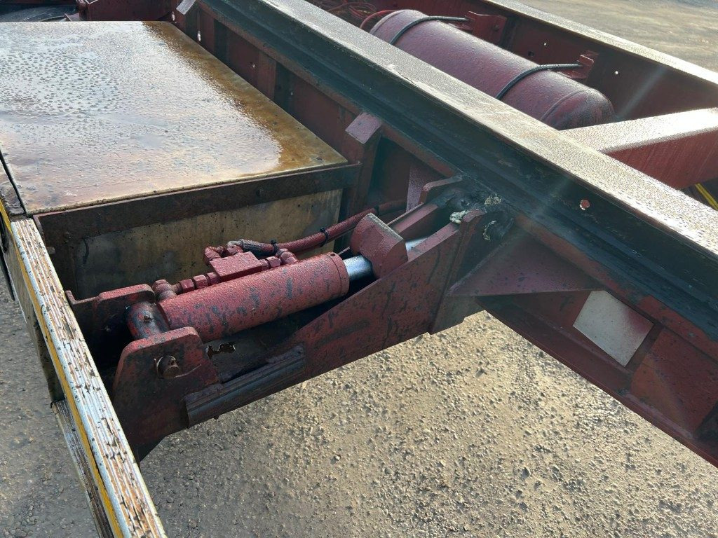 Roll-off/ Skip trailer ZORZI RIMORCHIO ZORZI 20 R073 SCARRABILE PNEUMATICO: picture 10