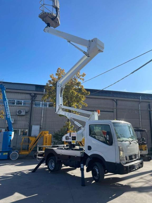 PALAFINGER P200A - Truck mounted aerial platform: picture 1 PALAFINGER P200A - Truck mounted aerial platform: picture 1