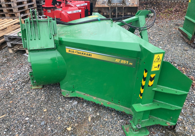 Ala-TalkkariAT-251 2g - Snow blower: picture 1 Ala-TalkkariAT-251 2g - Snow blower: picture 1