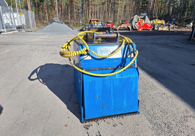 Dynaset HRVB 830-90 - Bucket for Construction machinery: picture 5 Dynaset HRVB 830-90 - Bucket for Construction machinery: picture 5
