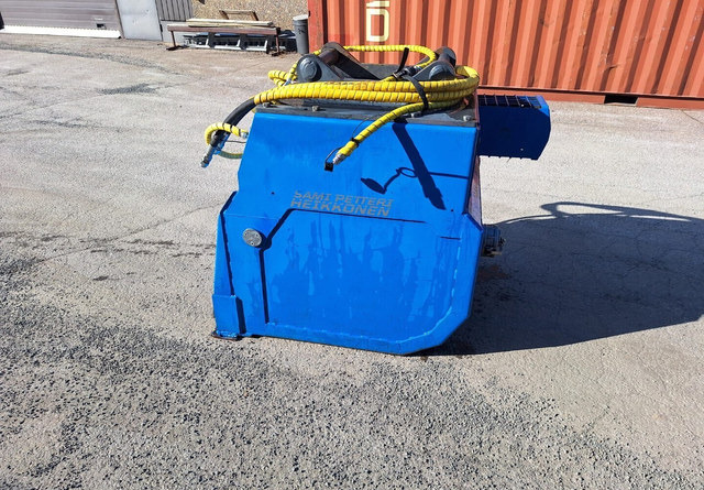 DynasetHRVB 830-90 - Bucket for Construction machinery: picture 2 DynasetHRVB 830-90 - Bucket for Construction machinery: picture 2