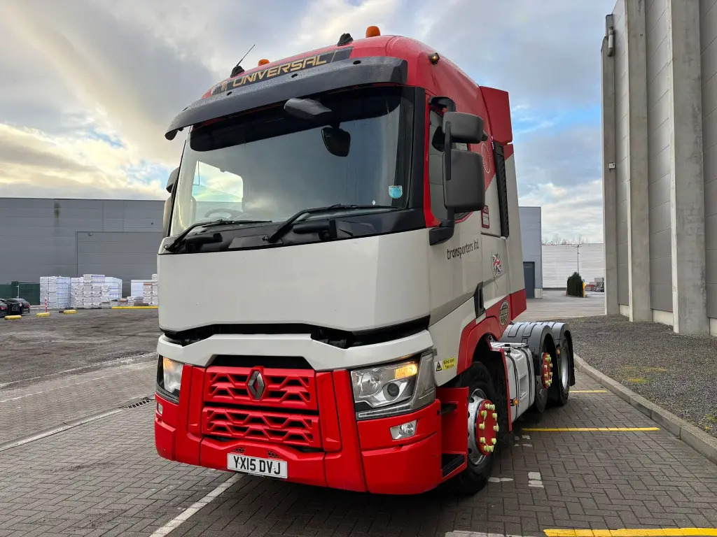 Renault T 460 6x2 PTO - RHD (DVJ) - Tractor unit: picture 3 Renault T 460 6x2 PTO - RHD (DVJ) - Tractor unit: picture 3