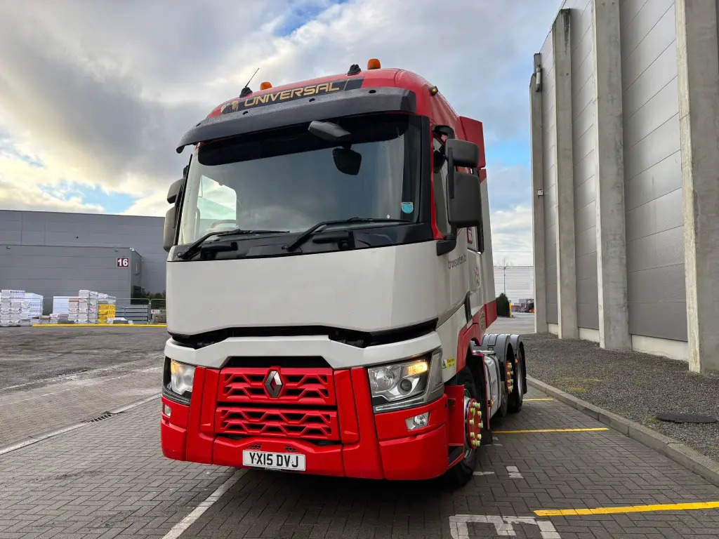 Renault T 460 6x2 PTO - RHD (DVJ) - Tractor unit: picture 4 Renault T 460 6x2 PTO - RHD (DVJ) - Tractor unit: picture 4