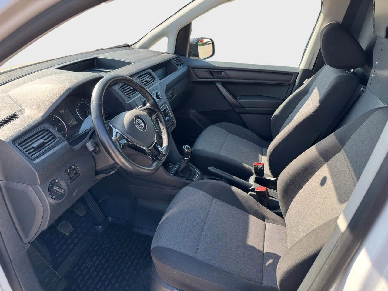 Small van Volkswagen Caddy Nfz Kasten | Klima: picture 8 Small van Volkswagen Caddy Nfz Kasten | Klima: picture 8