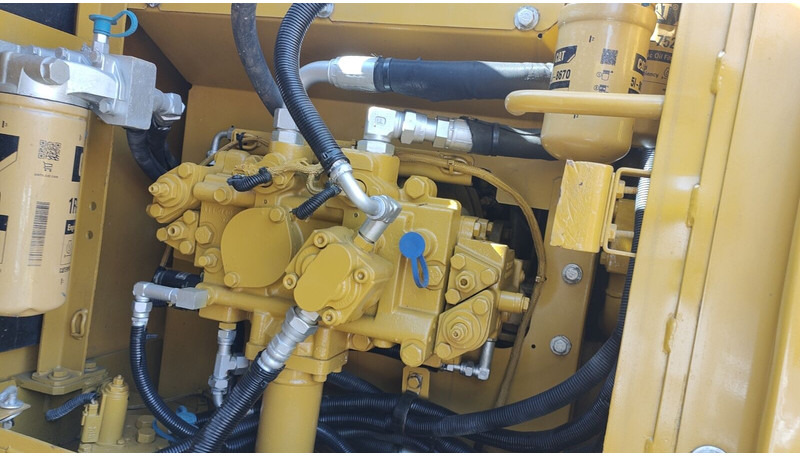 Crawler excavator Caterpillar 315D2 312 315 320 325 336: picture 10