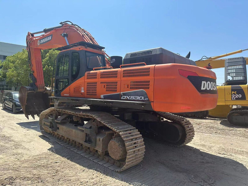 Doosan DX530 - Crawler excavator: picture 5 Doosan DX530 - Crawler excavator: picture 5