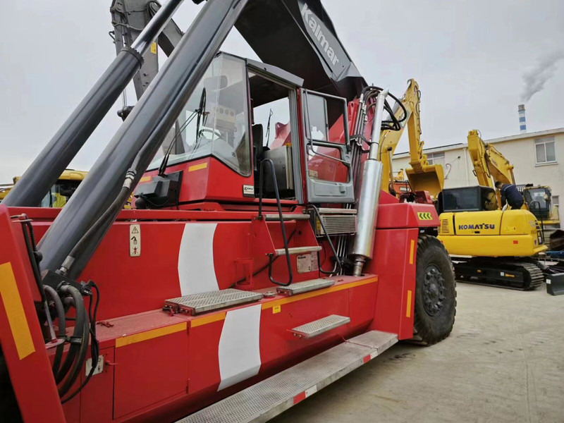 Reach stacker Kalmar DRF450: picture 6