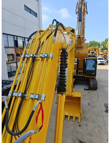 Crawler excavator Komatsu PC220-8: picture 9 Crawler excavator Komatsu PC220-8: picture 9