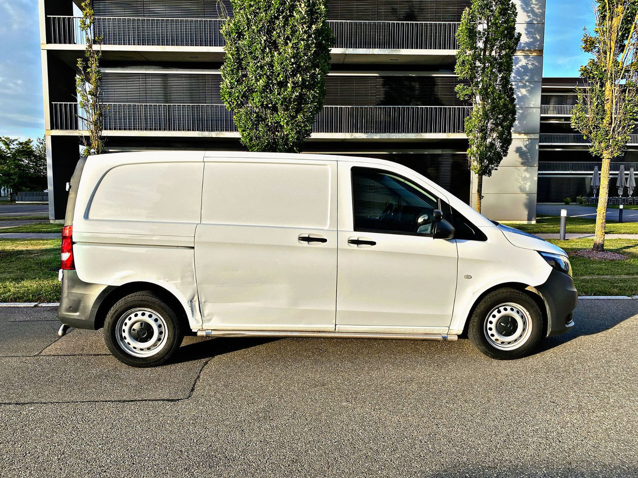 Mercedes-Benz Vito Kasten 111 FWD kompakt|Kamera|Klima|PDC|19% - Small van: picture 2 Mercedes-Benz Vito Kasten 111 FWD kompakt|Kamera|Klima|PDC|19% - Small van: picture 2