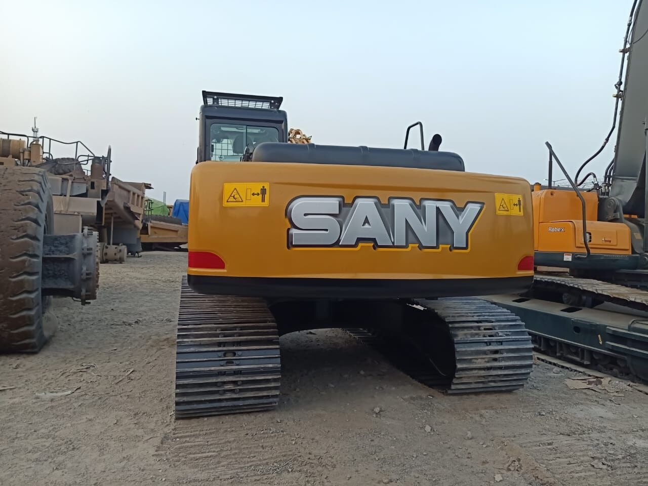 New Sany SY 215 MITSUBISHI ENGINE tracked excavator - Crawler excavator: picture 2 New Sany SY 215 MITSUBISHI ENGINE tracked excavator - Crawler excavator: picture 2