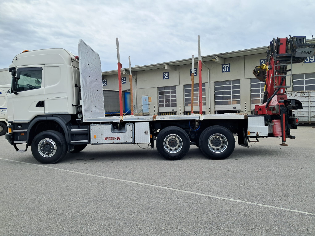 SCANIA G 490 6x6 Blatt-Blatt | Klima | Schaltgetriebe | Euro 6 | Penz-Kran 12Z | - Timber truck, Crane truck: picture 4 SCANIA G 490 6x6 Blatt-Blatt | Klima | Schaltgetriebe | Euro 6 | Penz-Kran 12Z | - Timber truck, Crane truck: picture 4