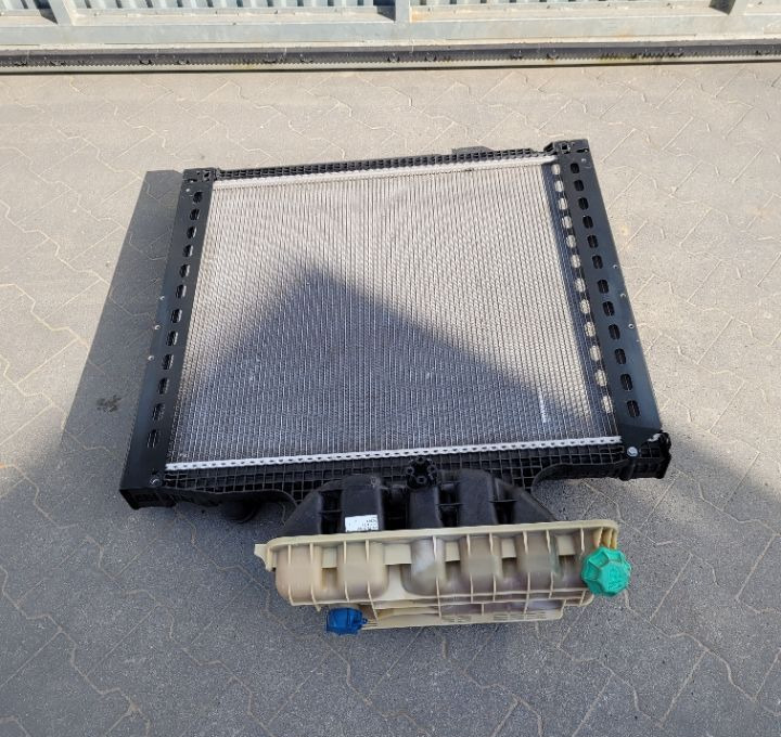 CHŁODNICA MAN TGS TGA RDZEN 77CM 81.06100-6656 - Cooling system for Truck: picture 4 CHŁODNICA MAN TGS TGA RDZEN 77CM 81.06100-6656 - Cooling system for Truck: picture 4