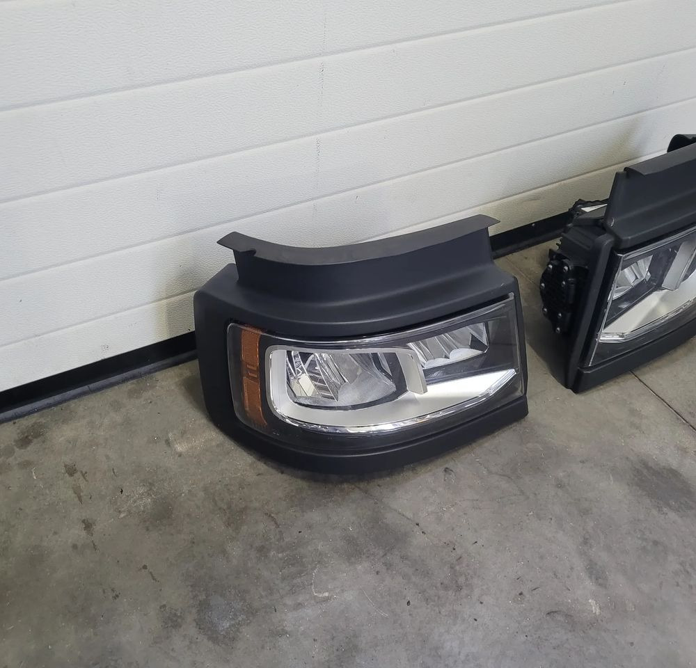 LAMPA LED SCANIA R NGT 2655849 2655848 RH/LH CHWALIM116 - Lights/ Lighting for Truck: picture 3 LAMPA LED SCANIA R NGT 2655849 2655848 RH/LH CHWALIM116 - Lights/ Lighting for Truck: picture 3