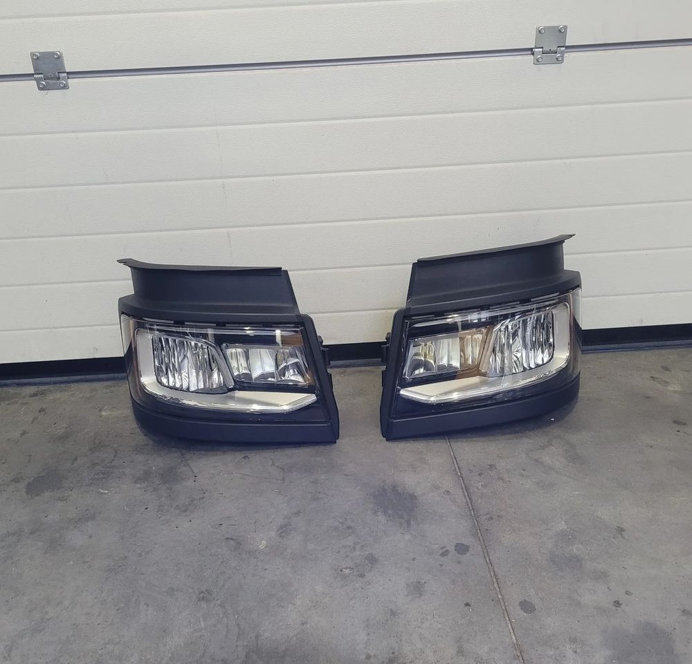 LAMPA LED SCANIA R NGT 2655849 2655848 RH/LH CHWALIM116 - Lights/ Lighting for Truck: picture 1 LAMPA LED SCANIA R NGT 2655849 2655848 RH/LH CHWALIM116 - Lights/ Lighting for Truck: picture 1