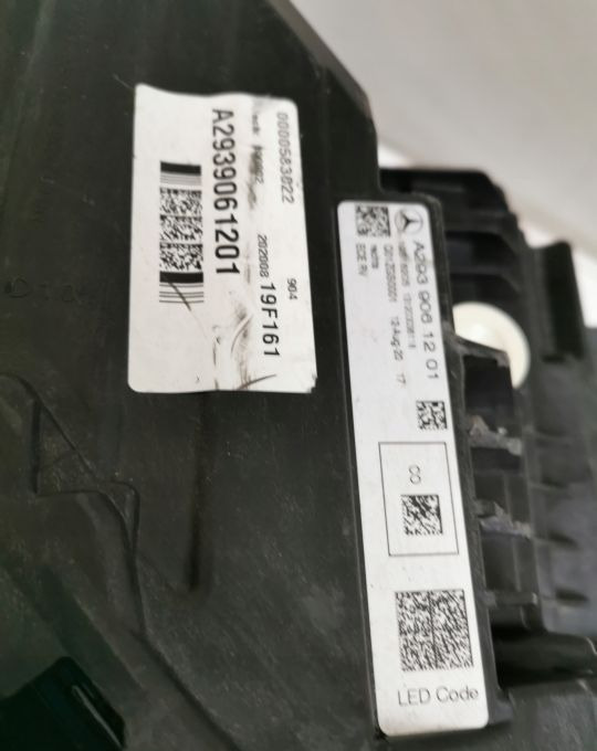Headlight LAMPA MERCEDES EQC A 2939061201 PRAWA ORYGINAŁ: picture 7