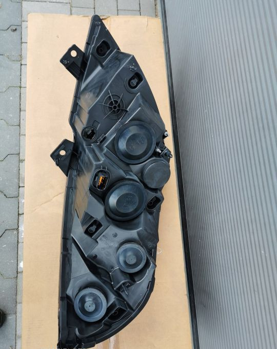 LAMPA RENAULT MASTER 3 LH 1ER010117-09 NOWY ORYG. - Headlight for Commercial vehicle: picture 2 LAMPA RENAULT MASTER 3 LH 1ER010117-09 NOWY ORYG. - Headlight for Commercial vehicle: picture 2