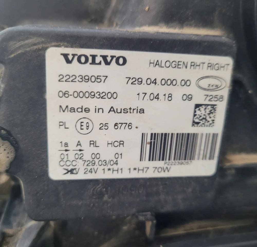 LAMPA VOLVO FMX RH ORYGINAŁ 22239057 CHWALIM116 - Lights/ Lighting for Truck: picture 5 LAMPA VOLVO FMX RH ORYGINAŁ 22239057 CHWALIM116 - Lights/ Lighting for Truck: picture 5