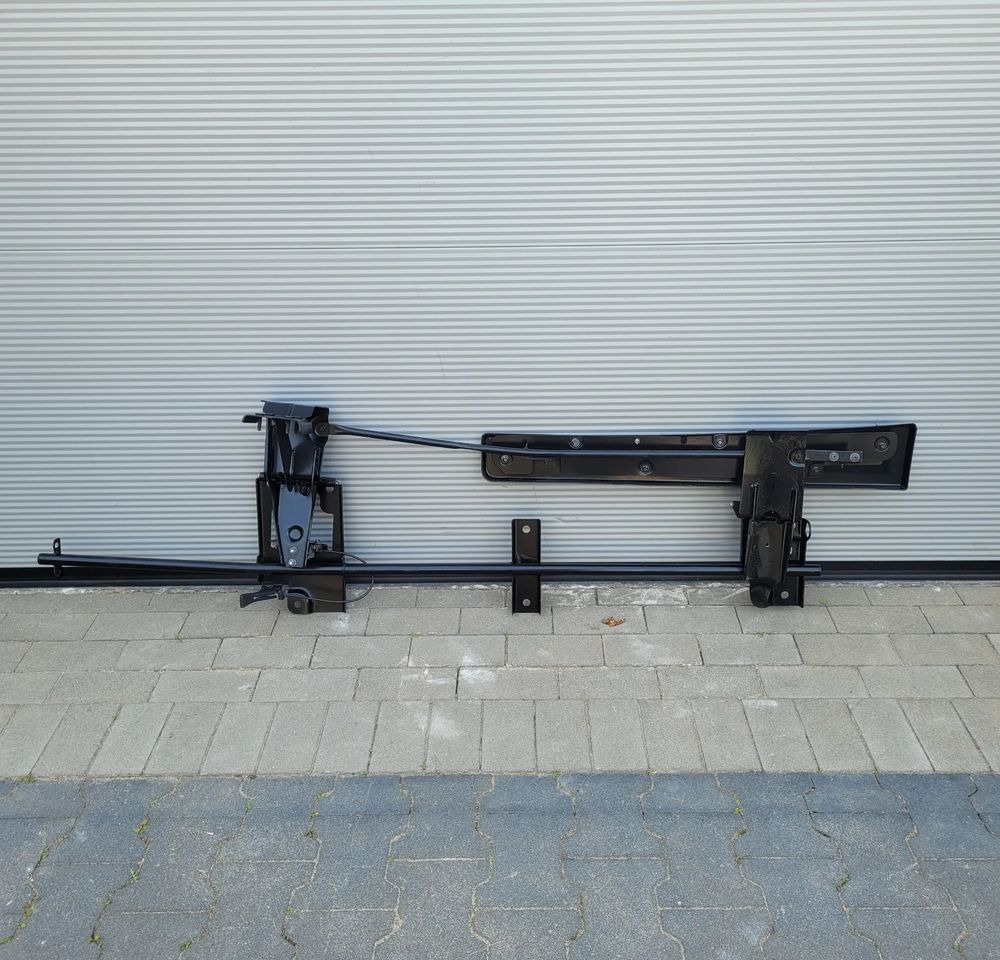 MOCOWANIE SPOJLER ZAKABINOWY RENAULT RANGE T GAMA ORYGINAŁ CHWALIM116 - Aerodynamics/ Spoiler for Truck: picture 2 MOCOWANIE SPOJLER ZAKABINOWY RENAULT RANGE T GAMA ORYGINAŁ CHWALIM116 - Aerodynamics/ Spoiler for Truck: picture 2