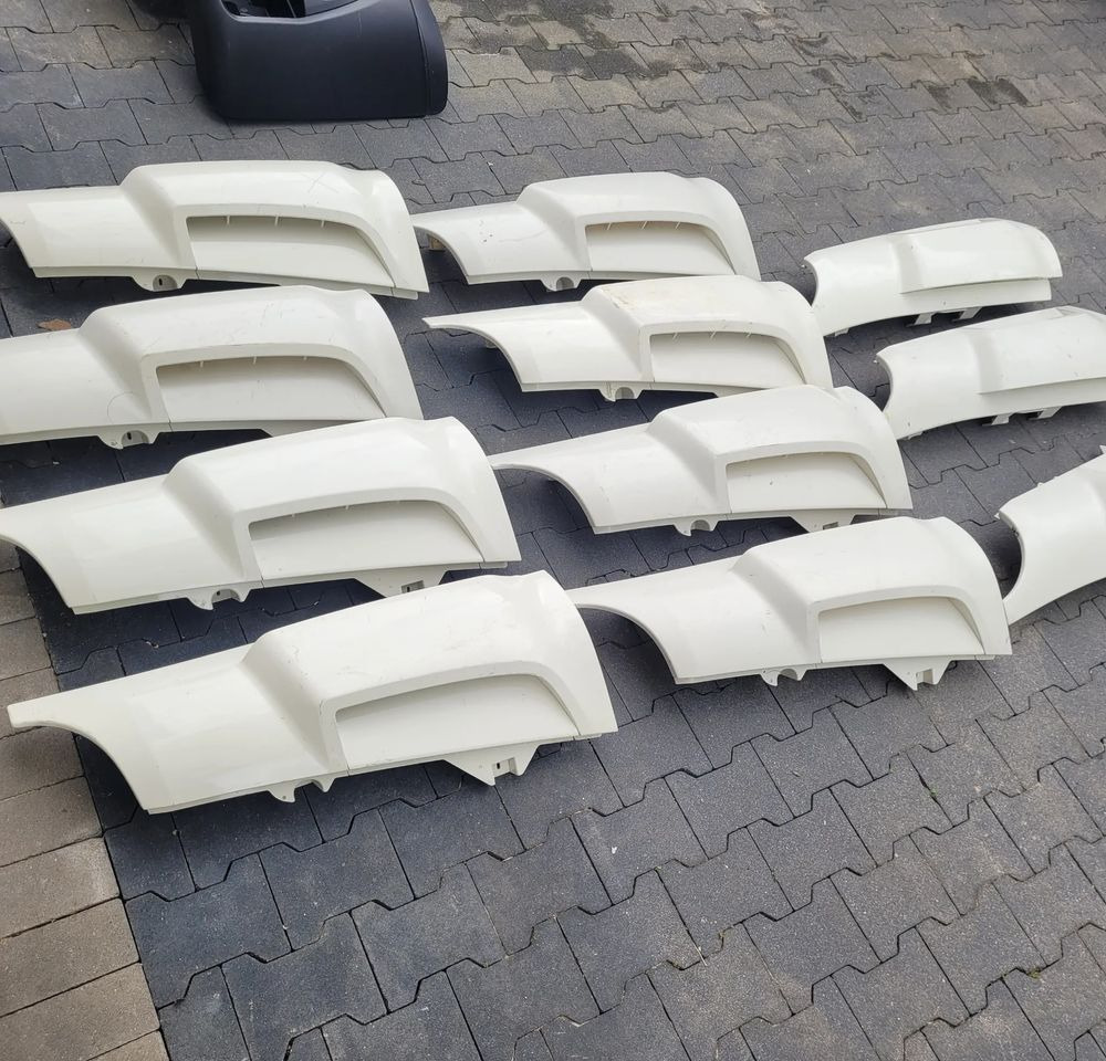 POLIK OWIEWKA DAF LF E6 ORYGINAŁ 82525615 ,82524597 CHWALIM116 - Body and exterior for Truck: picture 2 POLIK OWIEWKA DAF LF E6 ORYGINAŁ 82525615 ,82524597 CHWALIM116 - Body and exterior for Truck: picture 2