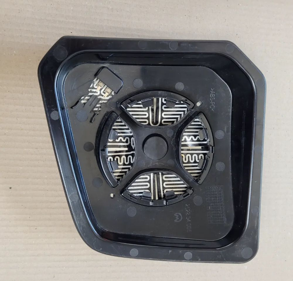 WKŁAD LUSTERKA IVECO S WAY - Rear view mirror for Truck: picture 4 WKŁAD LUSTERKA IVECO S WAY - Rear view mirror for Truck: picture 4