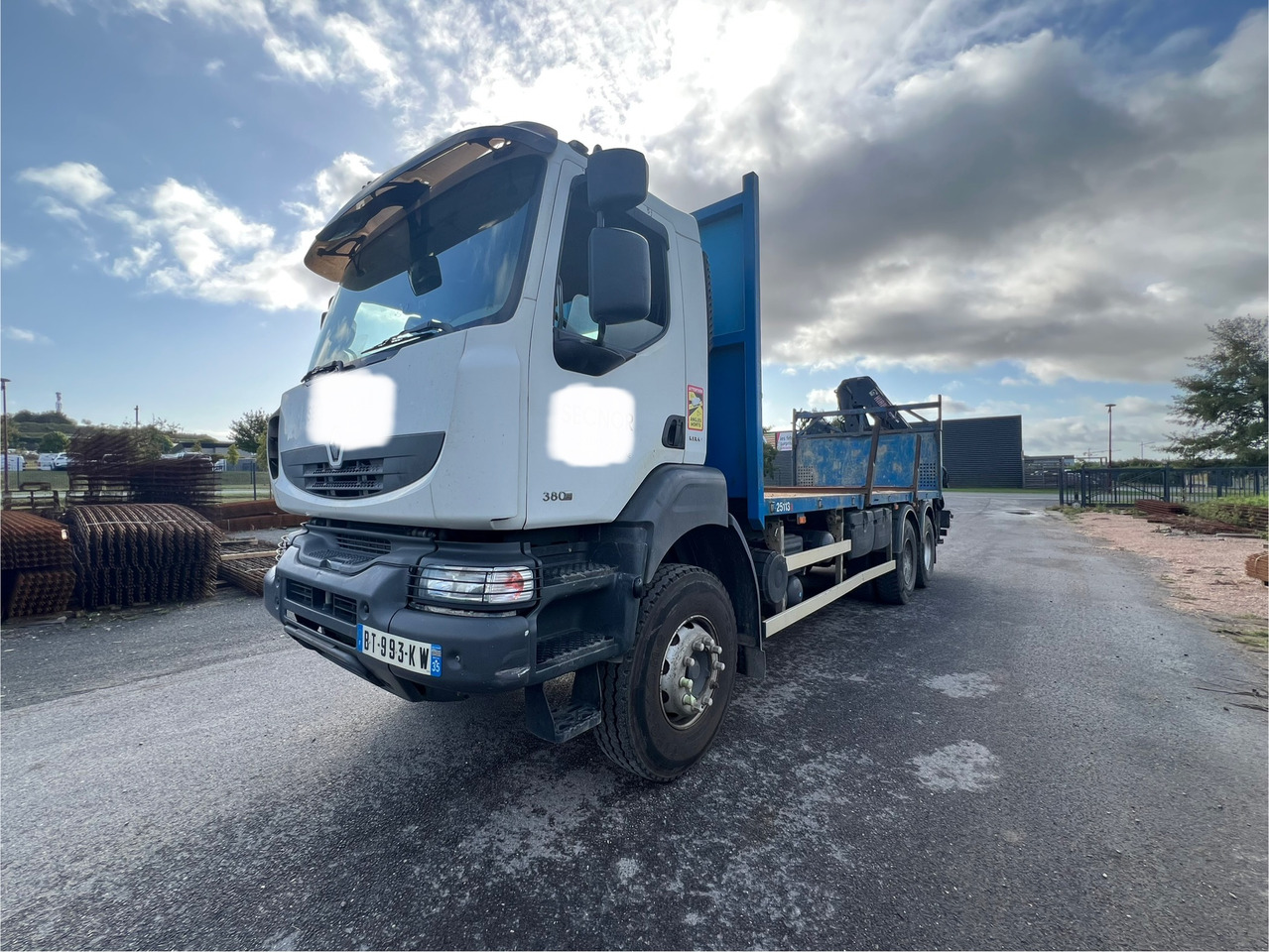 Renault kerax - Crane truck: picture 2 Renault kerax - Crane truck: picture 2