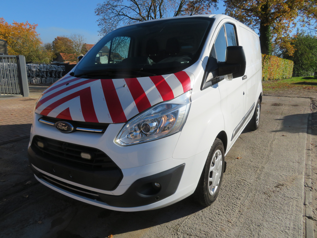 Ford Transit Custom 2.0tdci - Small van: picture 3 Ford Transit Custom 2.0tdci - Small van: picture 3