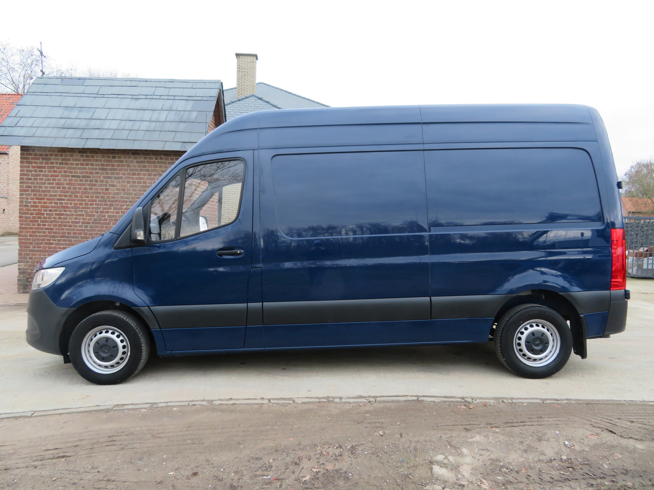 Mercedes-Benz Sprinter 311CDi - Small van: picture 4 Mercedes-Benz Sprinter 311CDi - Small van: picture 4