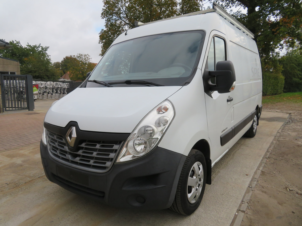 Renault Master 2.3dCi Grand Confort - L2H2 - Panel van: picture 3 Renault Master 2.3dCi Grand Confort - L2H2 - Panel van: picture 3