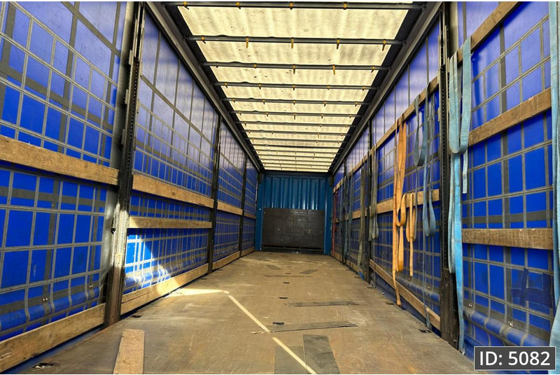 Krone SD / Drum brakes / Huckepack - Curtainsider semi-trailer: picture 3 Krone SD / Drum brakes / Huckepack - Curtainsider semi-trailer: picture 3