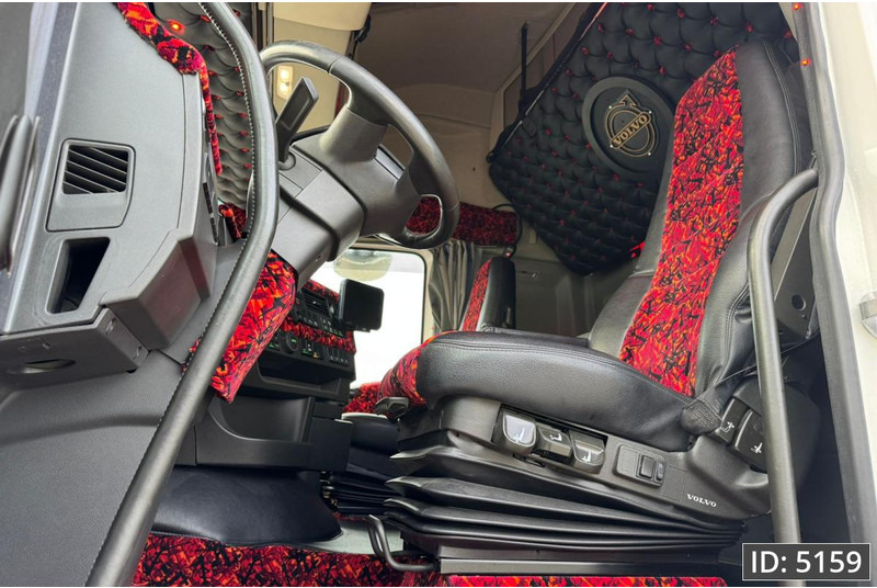 Volvo FH 460 Globetrotter XL, Euro 6, / 2 Tanks / Spec. Interior / TOP condition! - Tractor unit: picture 5 Volvo FH 460 Globetrotter XL, Euro 6, / 2 Tanks / Spec. Interior / TOP condition! - Tractor unit: picture 5