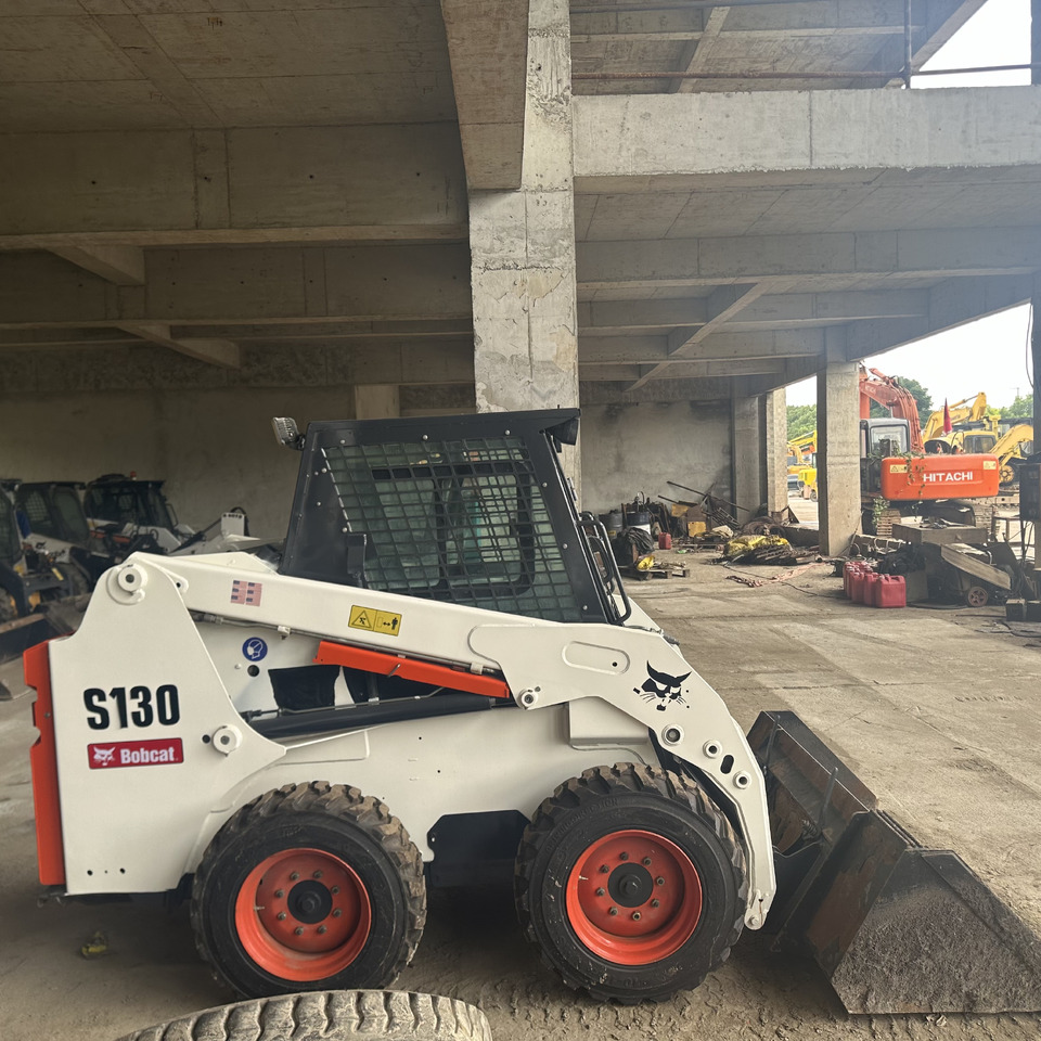 BOBCAT S130 Skid Steer Loader Click for Discount - Skid steer loader: picture 3 BOBCAT S130 Skid Steer Loader Click for Discount - Skid steer loader: picture 3