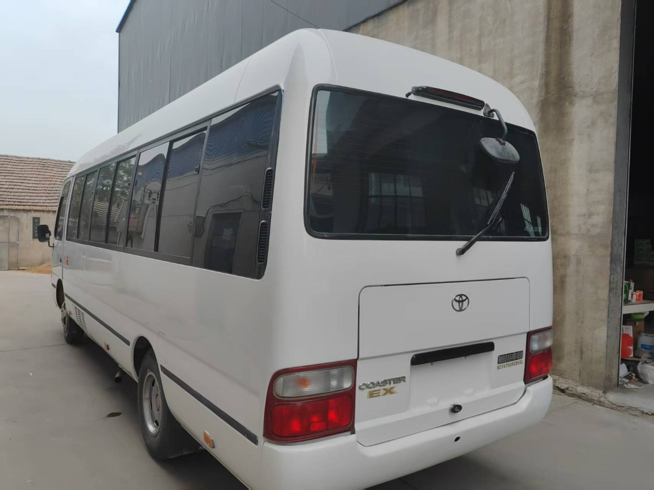 TOYOTA Coaster - Bus: picture 5 TOYOTA Coaster - Bus: picture 5