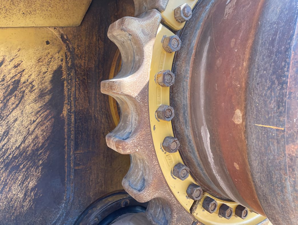 Bulldozer CAT Bulldozer D9R Click for Discount: picture 9 Bulldozer CAT Bulldozer D9R Click for Discount: picture 9