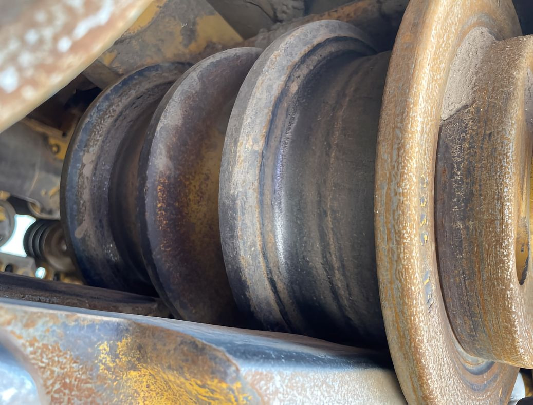 Bulldozer CAT Bulldozer D9R Click for Discount: picture 10 Bulldozer CAT Bulldozer D9R Click for Discount: picture 10