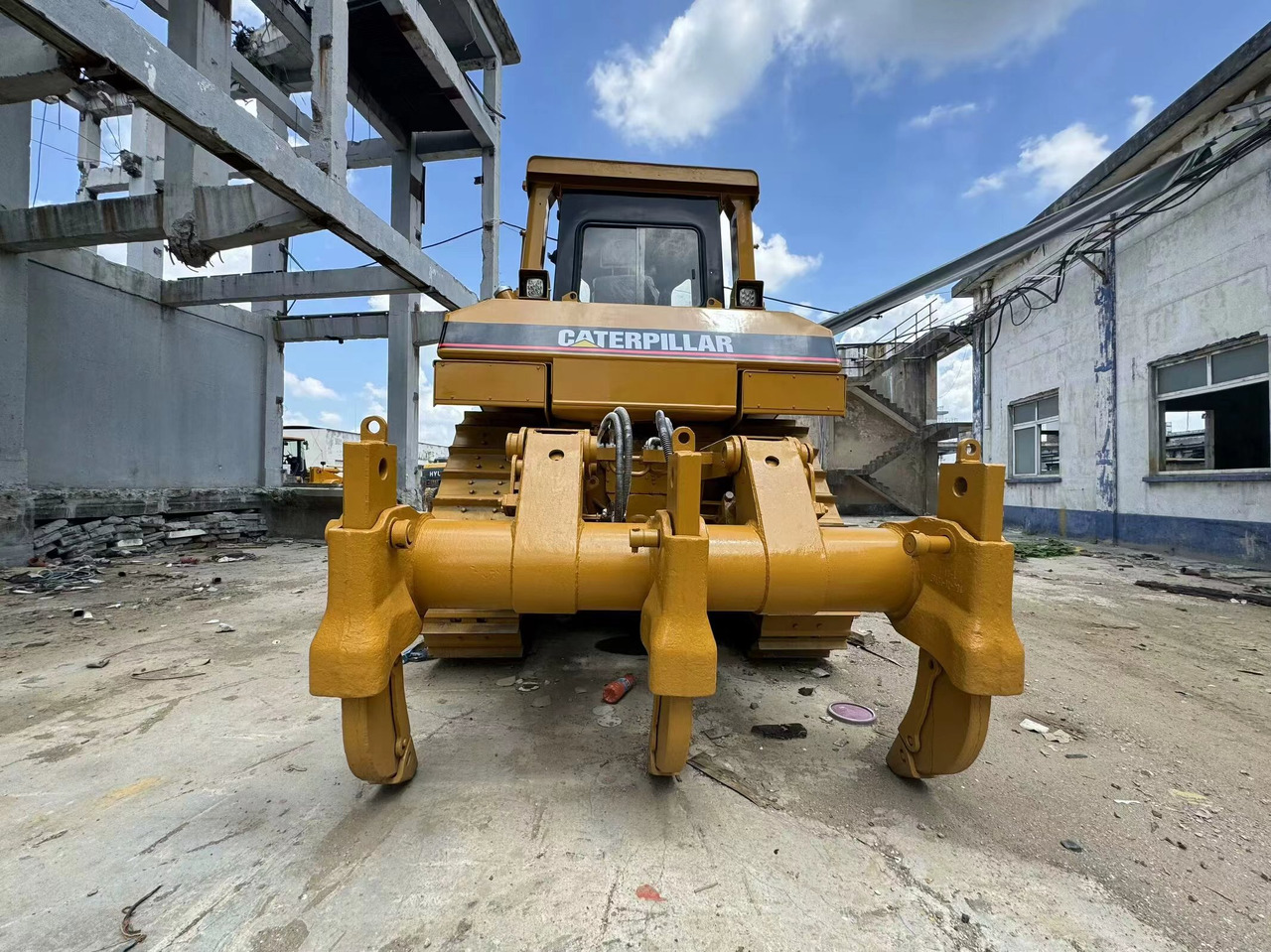 CATERPILLAR Bulldozer D8G Good Condition - Bulldozer: picture 2 CATERPILLAR Bulldozer D8G Good Condition - Bulldozer: picture 2
