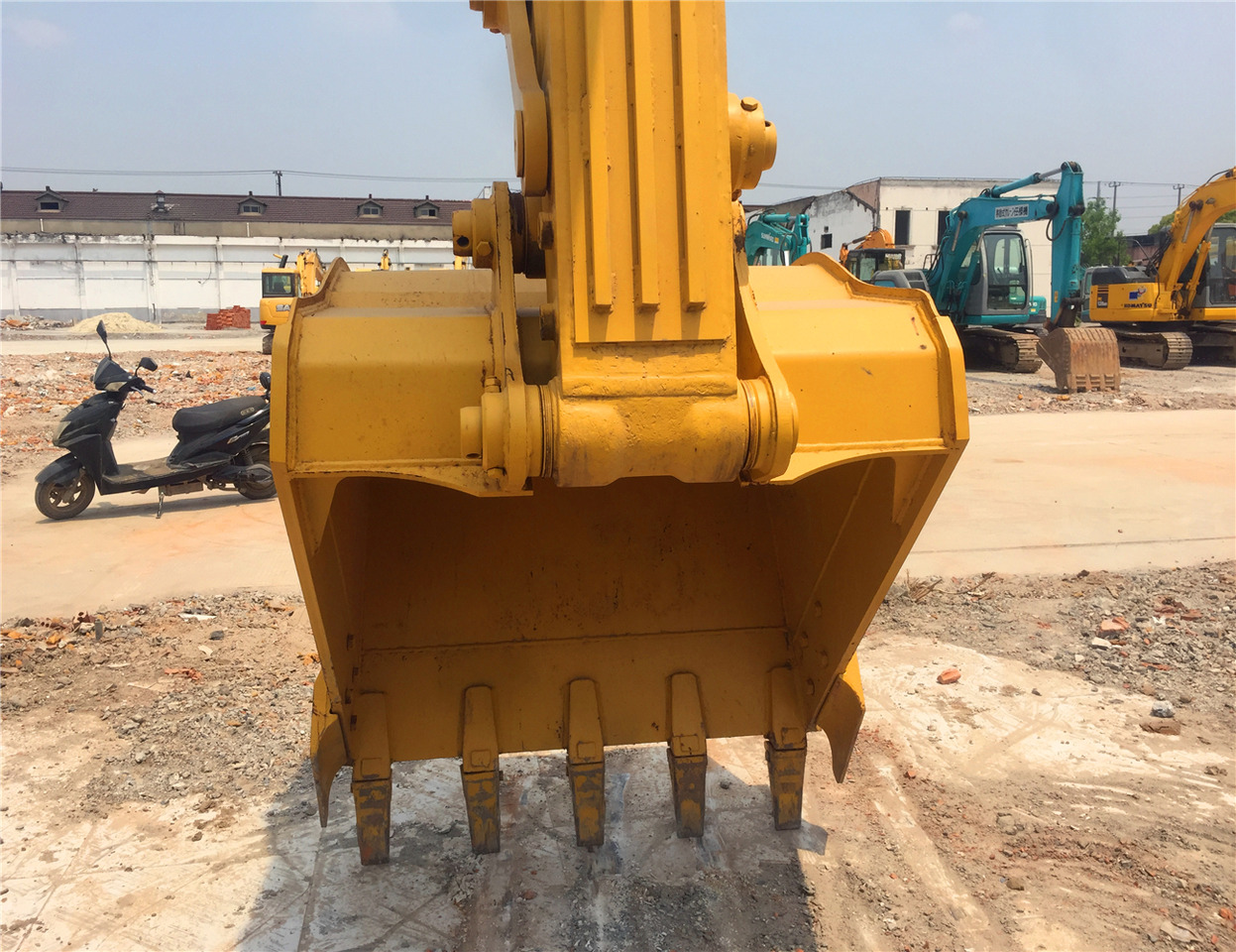 CATERPILLAR Crawler Excavator PC 220 - Crawler excavator: picture 4 CATERPILLAR Crawler Excavator PC 220 - Crawler excavator: picture 4