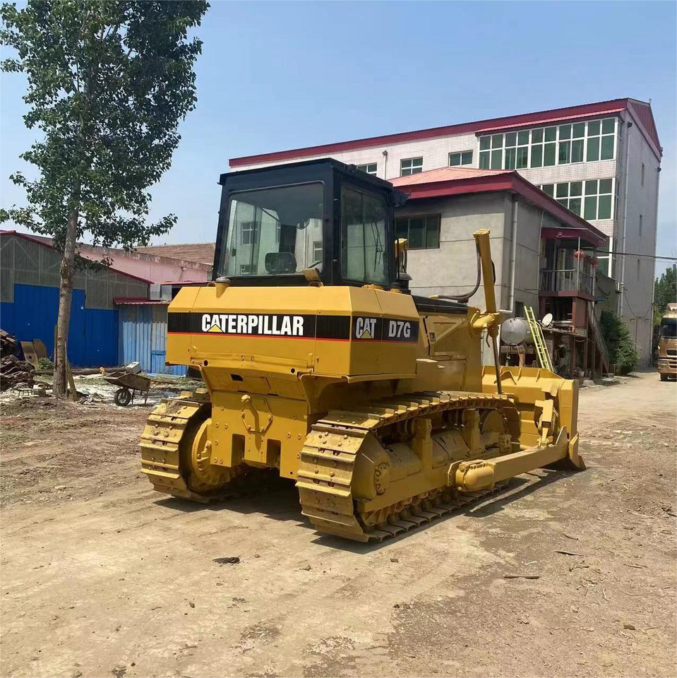 CATERPILLAR D7G Bulldozer - Bulldozer: picture 1 CATERPILLAR D7G Bulldozer - Bulldozer: picture 1