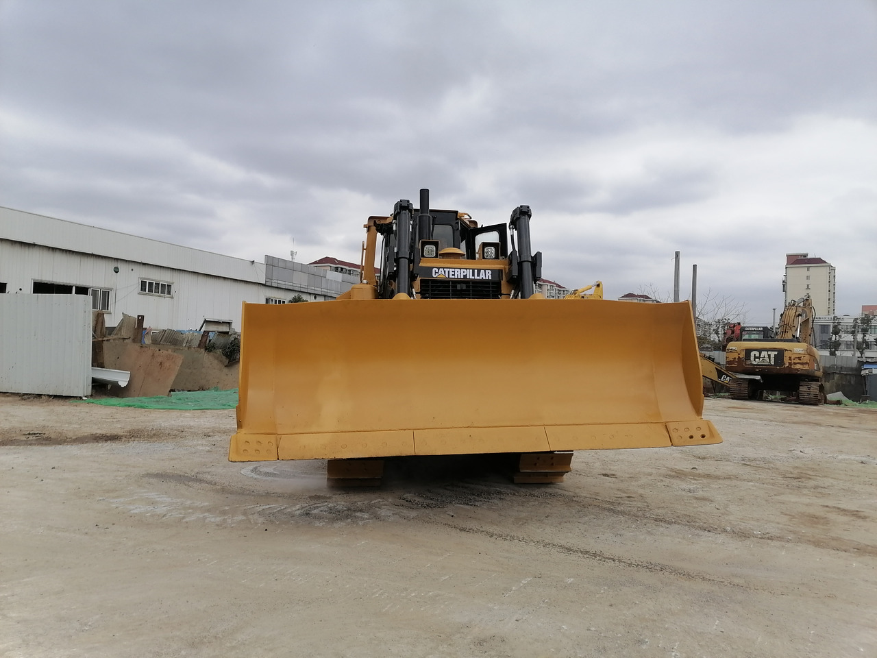CATERPILLAR D8R - Bulldozer: picture 3 CATERPILLAR D8R - Bulldozer: picture 3