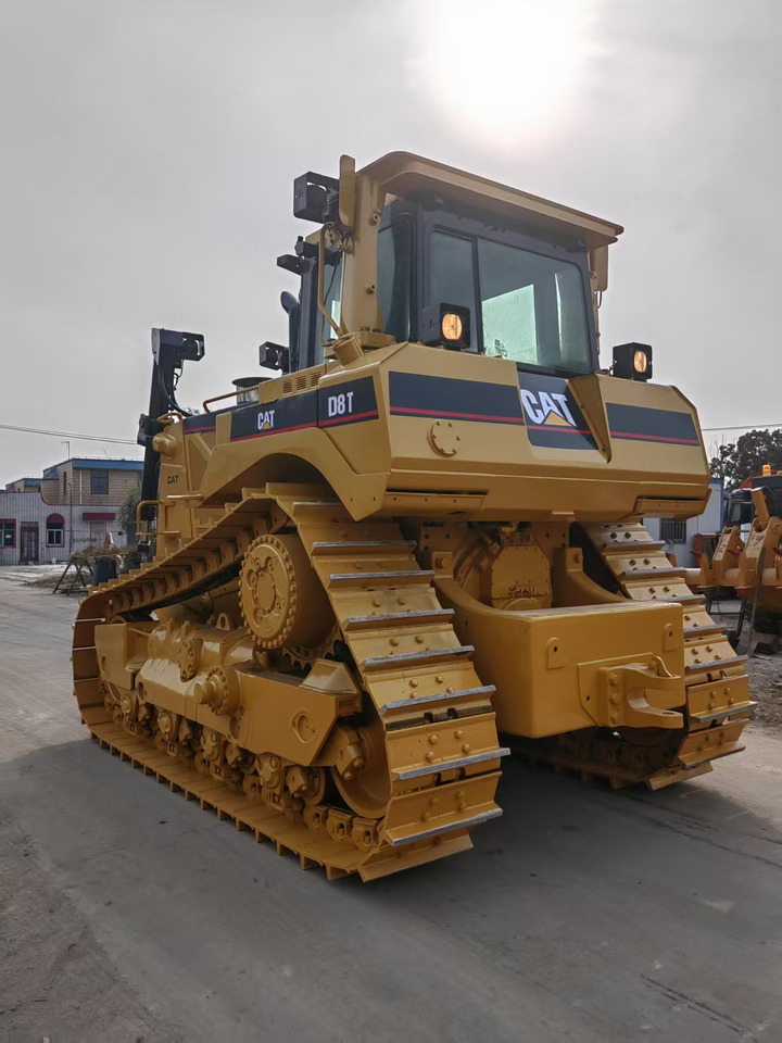 CATERPILLAR D8T - Bulldozer: picture 5 CATERPILLAR D8T - Bulldozer: picture 5