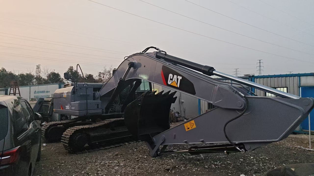 CATERPILLAR Excavator 325D 25Ton Click for Discount - Excavator: picture 3 CATERPILLAR Excavator 325D 25Ton Click for Discount - Excavator: picture 3