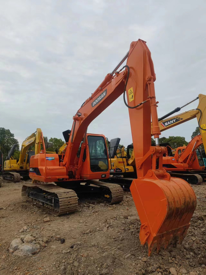 DOOSAN DH150LC-7 Crawler Excavator - Crawler excavator: picture 3 DOOSAN DH150LC-7 Crawler Excavator - Crawler excavator: picture 3