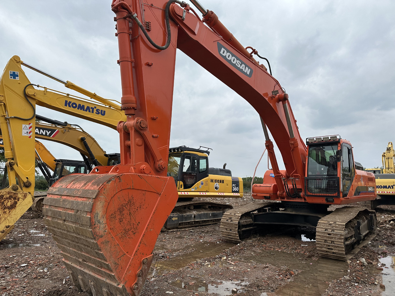 DOOSAN DH420-7 Crawler excavator 40T - Crawler excavator: picture 3 DOOSAN DH420-7 Crawler excavator 40T - Crawler excavator: picture 3