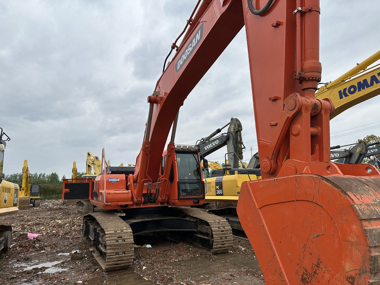 DOOSAN DH420LC-7 Crawler Excavator - Crawler excavator: picture 2 DOOSAN DH420LC-7 Crawler Excavator - Crawler excavator: picture 2