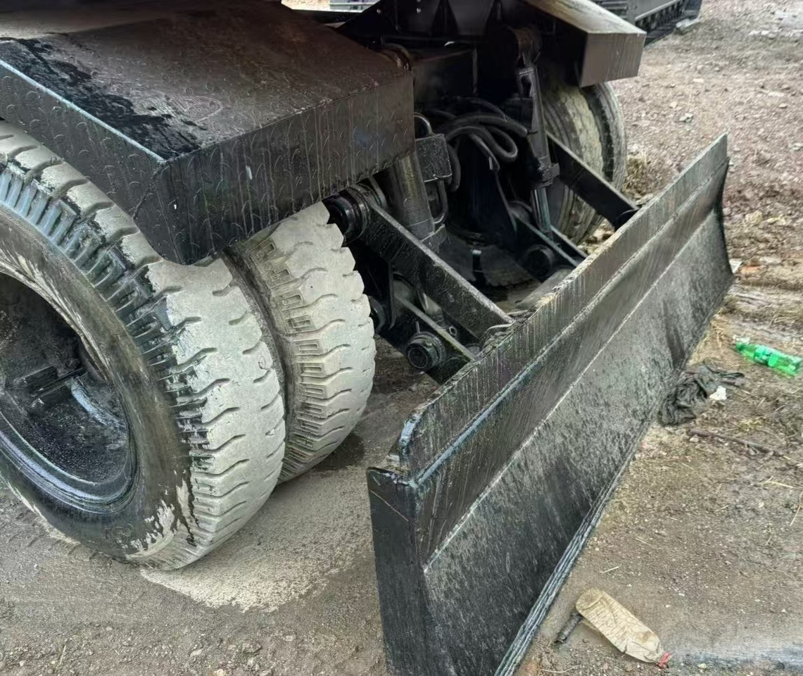 Doosan DX150W Wheel Loader click for Discount - Wheel excavator: picture 5 Doosan DX150W Wheel Loader click for Discount - Wheel excavator: picture 5