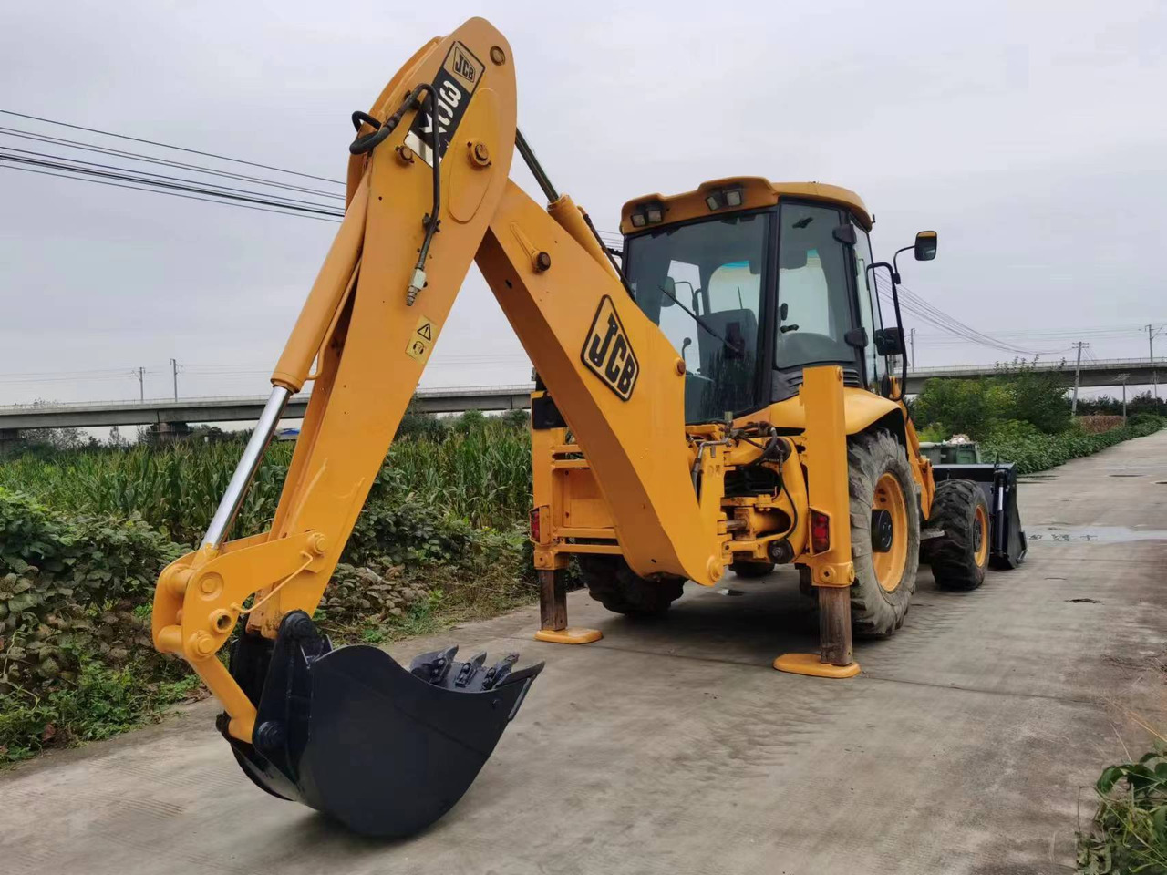 JCB Backhoe Loader 3CX Click Here for Discount - Backhoe loader: picture 1 JCB Backhoe Loader 3CX Click Here for Discount - Backhoe loader: picture 1