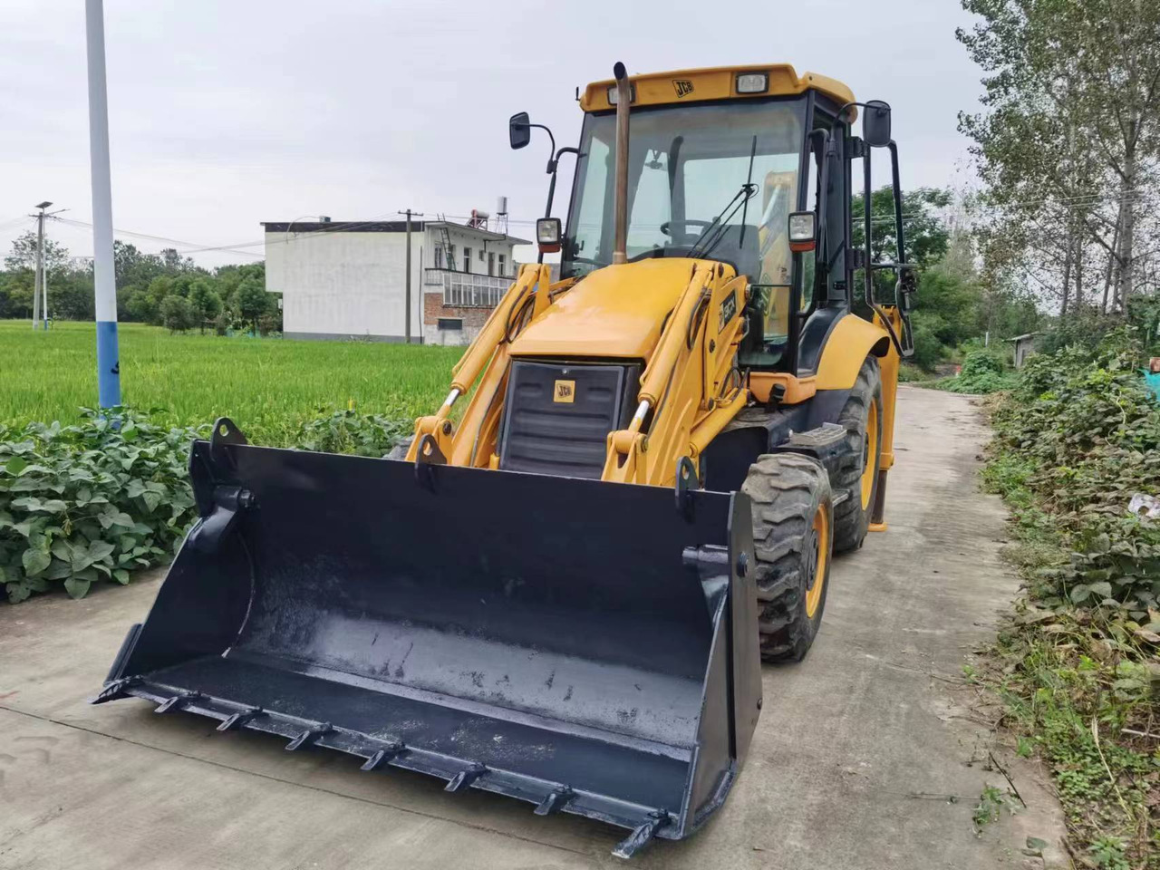 JCB Backhoe Loader 3CX Click Here for Discount - Backhoe loader: picture 1 JCB Backhoe Loader 3CX Click Here for Discount - Backhoe loader: picture 1