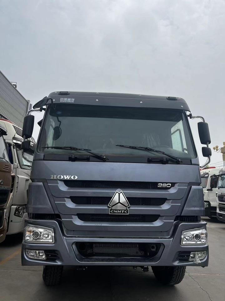 SINOTRUK HOWO Dump Truck 6x4 Click for Discount - Tipper: picture 3 SINOTRUK HOWO Dump Truck 6x4 Click for Discount - Tipper: picture 3